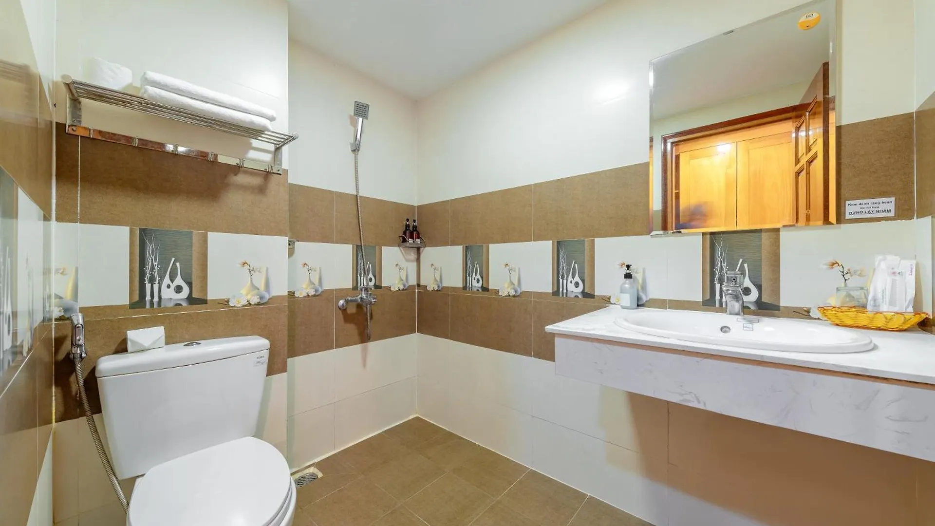 Hang Nga Hotel Nha Trang