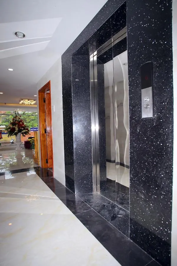 **  Hang Nga Hotel Nha Trang Vietnam